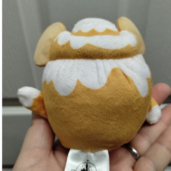 Disney Store Mickey Mouse Munchling 4" Cinnamon Roll *Small Flaw* Mini Plushie - Picture 2 of 4
